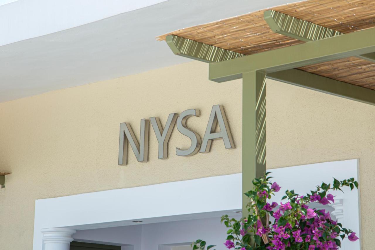 Nysa Residence Ménites Eksteriør billede